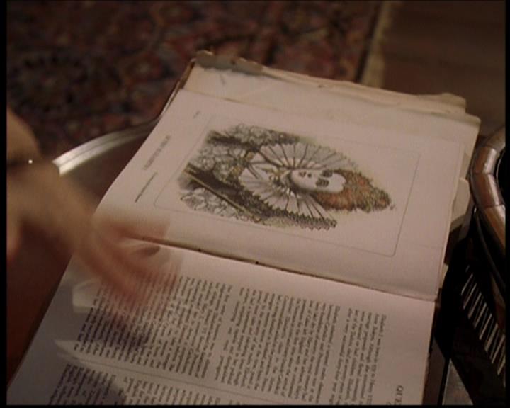 Charmed-Online_dot_net-702TheBareWitchProject0731.jpg