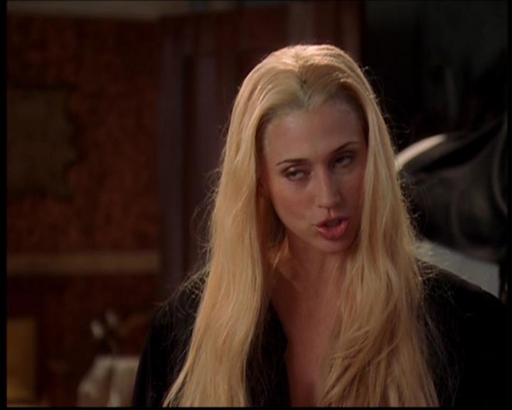 Charmed-Online_dot_net-702TheBareWitchProject0776.jpg
