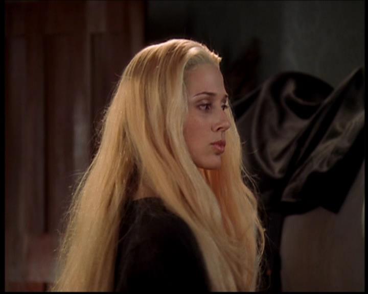 Charmed-Online_dot_net-702TheBareWitchProject0784.jpg