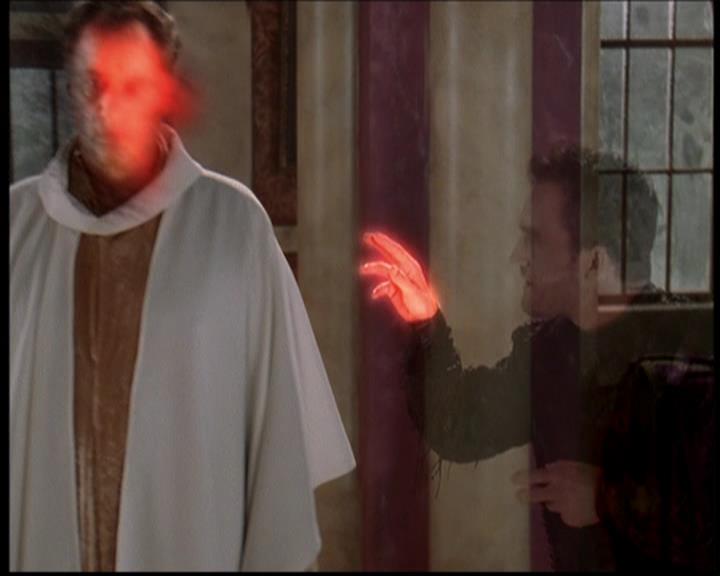 Charmed-Online_dot_net-702TheBareWitchProject0872.jpg
