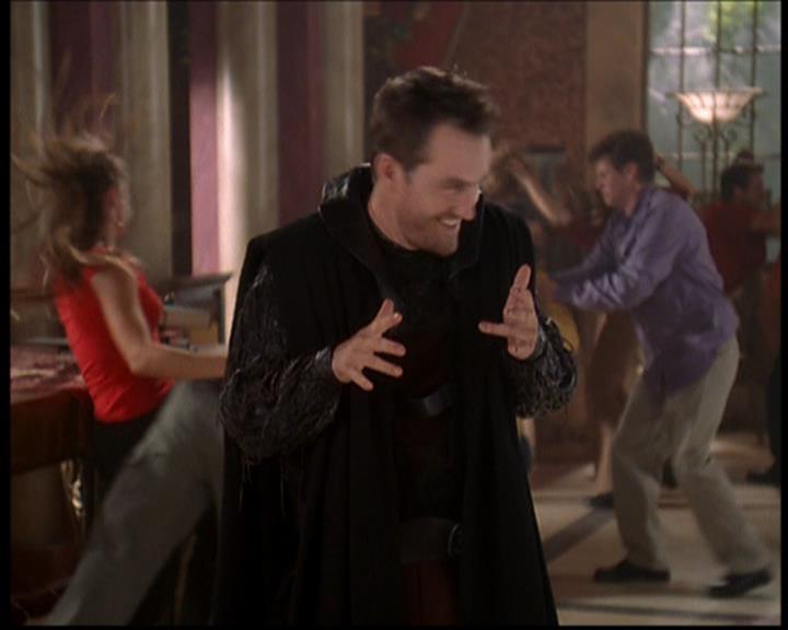 Charmed-Online_dot_net-702TheBareWitchProject0889.jpg