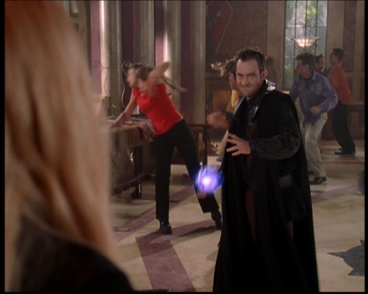 Charmed-Online_dot_net-702TheBareWitchProject0904.jpg
