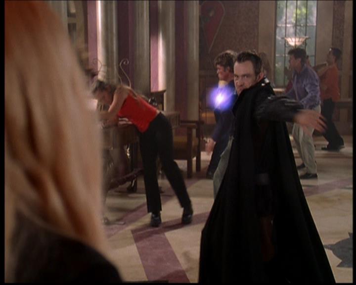 Charmed-Online_dot_net-702TheBareWitchProject0906.jpg