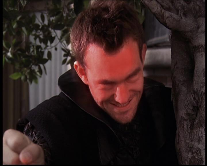 Charmed-Online_dot_net-702TheBareWitchProject1335.jpg
