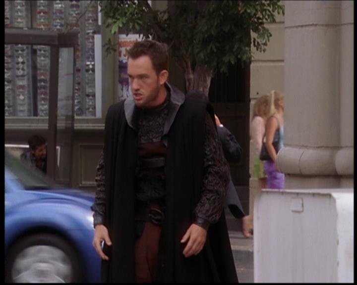 Charmed-Online_dot_net-702TheBareWitchProject1351.jpg