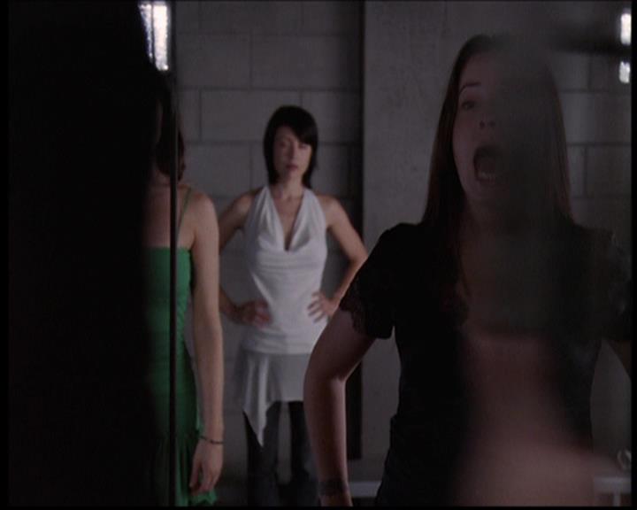 Charmed-Online_dot_net-702TheBareWitchProject1685.jpg