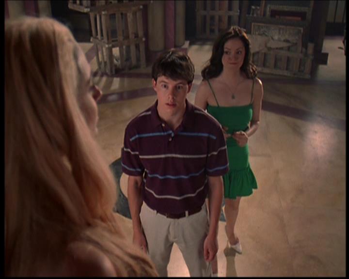 Charmed-Online_dot_net-702TheBareWitchProject2366.jpg