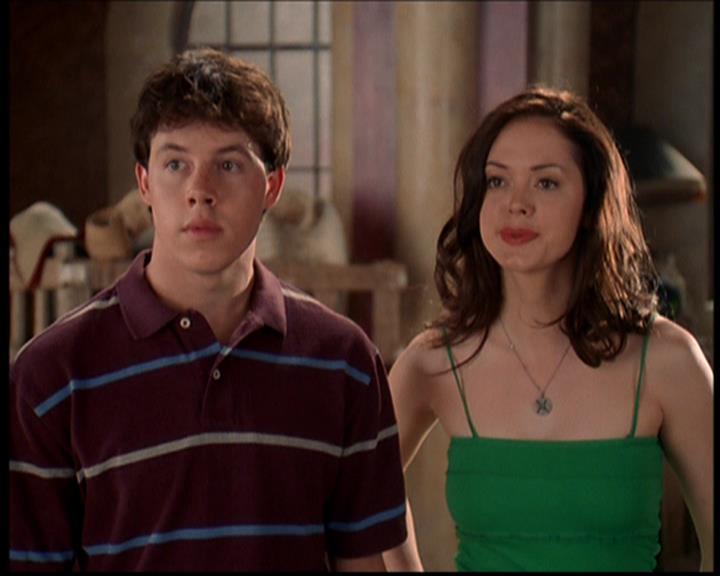 Charmed-Online_dot_net-702TheBareWitchProject2389.jpg