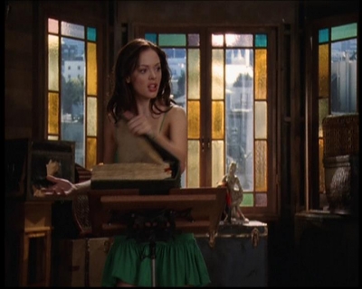 Charmed-Online_dot_net-702TheBareWitchProject1250.jpg