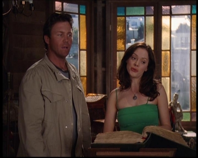 Charmed-Online_dot_net-702TheBareWitchProject1303.jpg