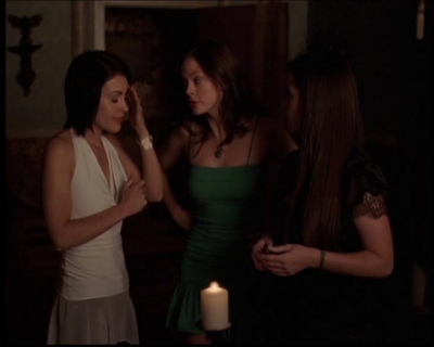 Charmed-Online_dot_net-702TheBareWitchProject1569.jpg