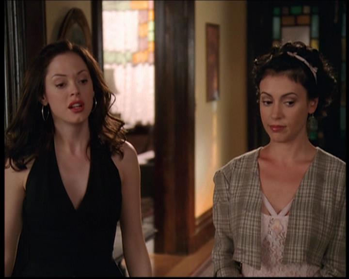 Charmed-Online_dot_net-7x03CheaperByTheCoven0019.jpg