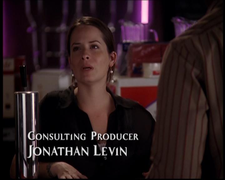 Charmed-Online_dot_net-7x03CheaperByTheCoven0245.jpg