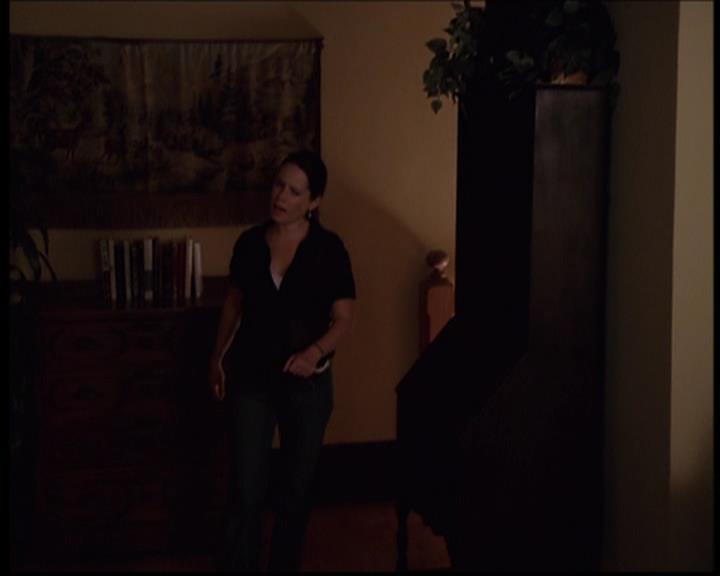 Charmed-Online_dot_net-7x03CheaperByTheCoven0320.jpg