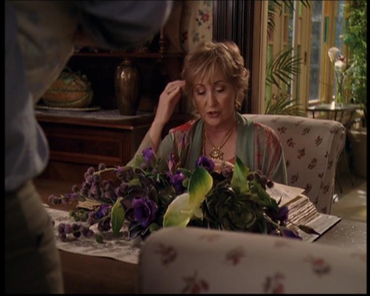 Charmed-Online_dot_net-7x03CheaperByTheCoven0885.jpg