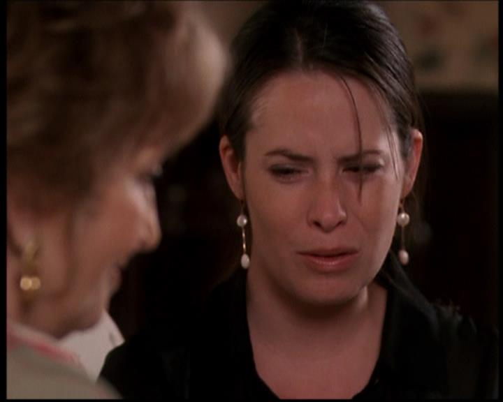 Charmed-Online_dot_net-7x03CheaperByTheCoven1020.jpg