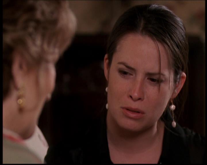 Charmed-Online_dot_net-7x03CheaperByTheCoven1022.jpg