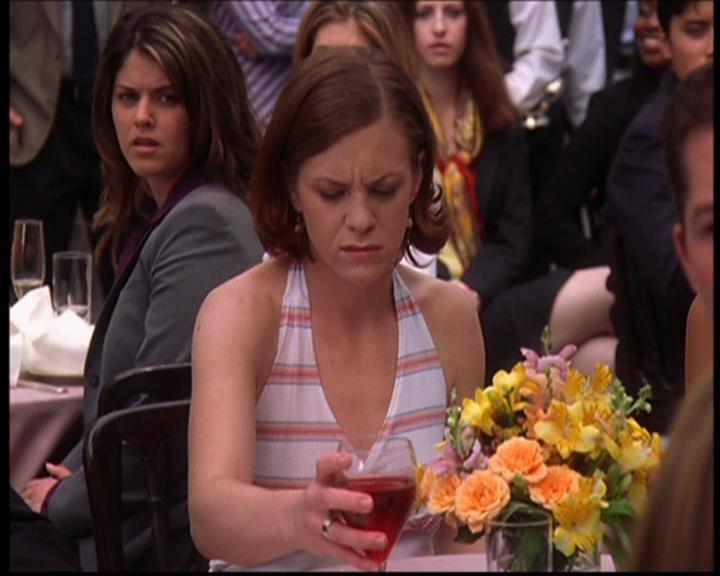 Charmed-Online_dot_net-7x03CheaperByTheCoven1241.jpg