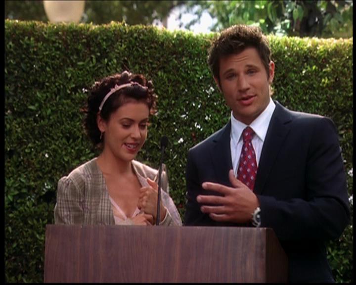 Charmed-Online_dot_net-7x03CheaperByTheCoven1261.jpg