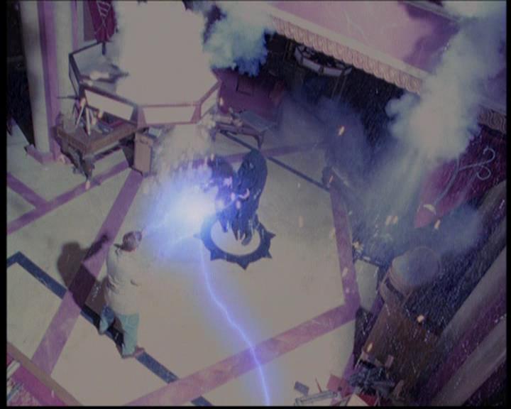 Charmed-Online_dot_net-7x03CheaperByTheCoven1379.jpg Charmed-Online_dot_net-7x03CheaperByTheCoven1379.jpg