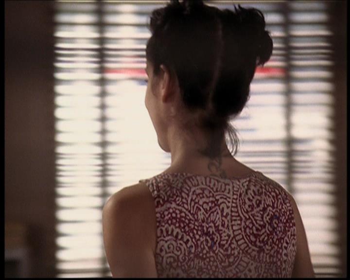 Charmed-Online_dot_net-7x03CheaperByTheCoven2271.jpg