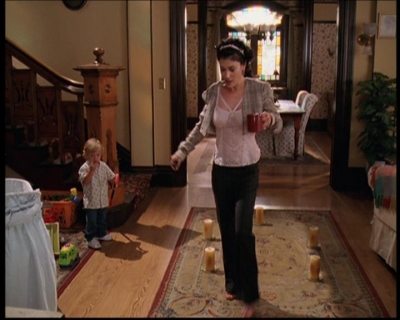 Charmed-Online_dot_net-7x03CheaperByTheCoven0005.jpg