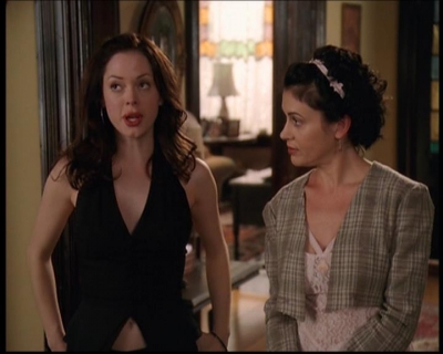 Charmed-Online_dot_net-7x03CheaperByTheCoven0030.jpg