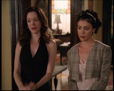 Charmed-Online_dot_net-7x03CheaperByTheCoven0034.jpg