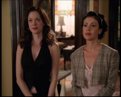 Charmed-Online_dot_net-7x03CheaperByTheCoven0036.jpg