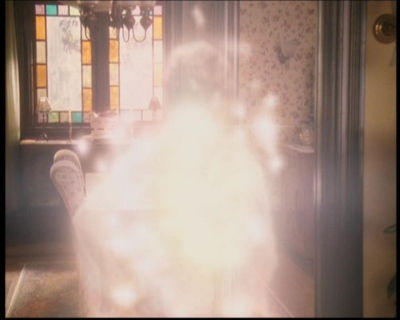 Charmed-Online_dot_net-7x03CheaperByTheCoven0038.jpg