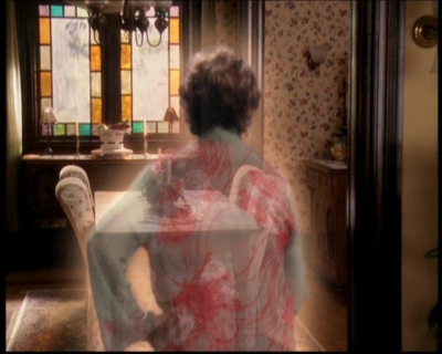 Charmed-Online_dot_net-7x03CheaperByTheCoven0039.jpg