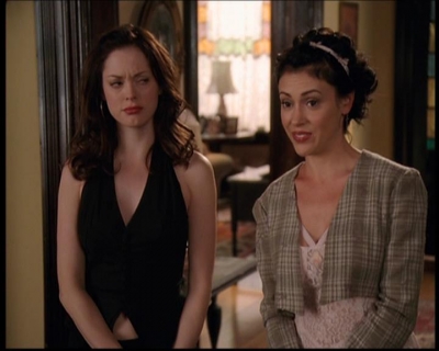 Charmed-Online_dot_net-7x03CheaperByTheCoven0041.jpg