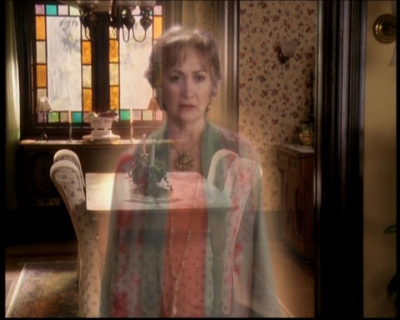 Charmed-Online_dot_net-7x03CheaperByTheCoven0044.jpg