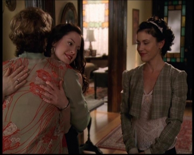 Charmed-Online_dot_net-7x03CheaperByTheCoven0058.jpg