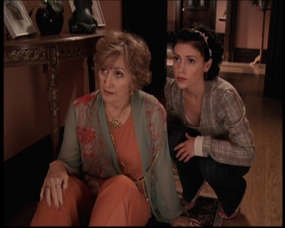 Charmed-Online_dot_net-7x03CheaperByTheCoven0167.jpg