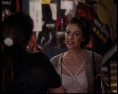 Charmed-Online_dot_net-7x03CheaperByTheCoven0259.jpg