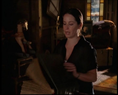 Charmed-Online_dot_net-7x03CheaperByTheCoven0384.jpg