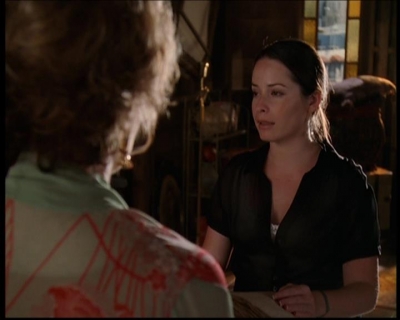 Charmed-Online_dot_net-7x03CheaperByTheCoven0388.jpg