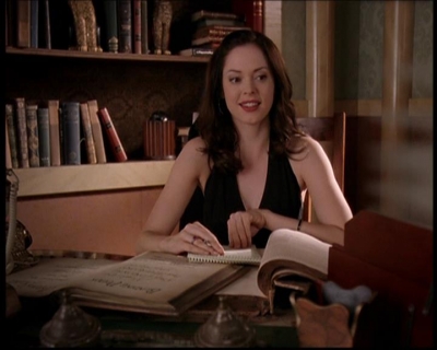 Charmed-Online_dot_net-7x03CheaperByTheCoven0426.jpg