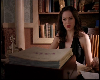 Charmed-Online_dot_net-7x03CheaperByTheCoven0432.jpg