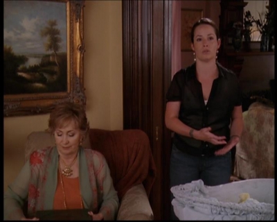 Charmed-Online_dot_net-7x03CheaperByTheCoven0538.jpg