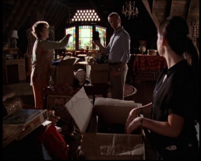 Charmed-Online_dot_net-7x03CheaperByTheCoven0560.jpg