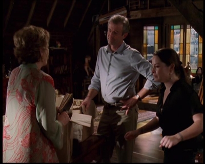 Charmed-Online_dot_net-7x03CheaperByTheCoven0587.jpg