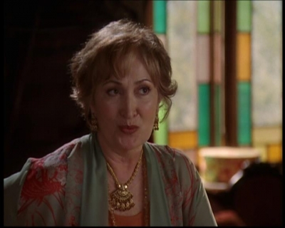 Charmed-Online_dot_net-7x03CheaperByTheCoven0599.jpg