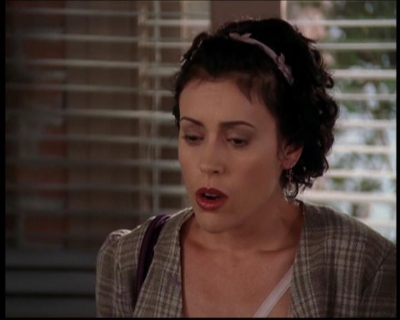 Charmed-Online_dot_net-7x03CheaperByTheCoven0695.jpg