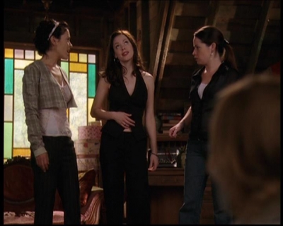 Charmed-Online_dot_net-7x03CheaperByTheCoven0765.jpg