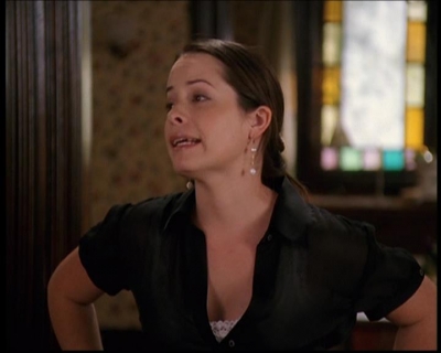 Charmed-Online_dot_net-7x03CheaperByTheCoven0834.jpg