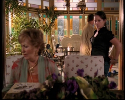 Charmed-Online_dot_net-7x03CheaperByTheCoven1091.jpg