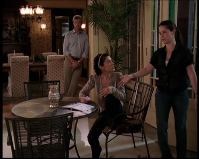 Charmed-Online_dot_net-7x03CheaperByTheCoven1425.jpg