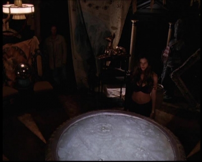 Charmed-Online_dot_net-7x03CheaperByTheCoven1669.jpg